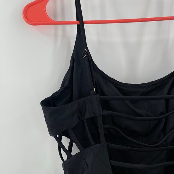 Red Carter Swimsuit Size 10 Mio Splice and Dice NEW Cut Out One Piece Black NWOT - Picture 13 of 16